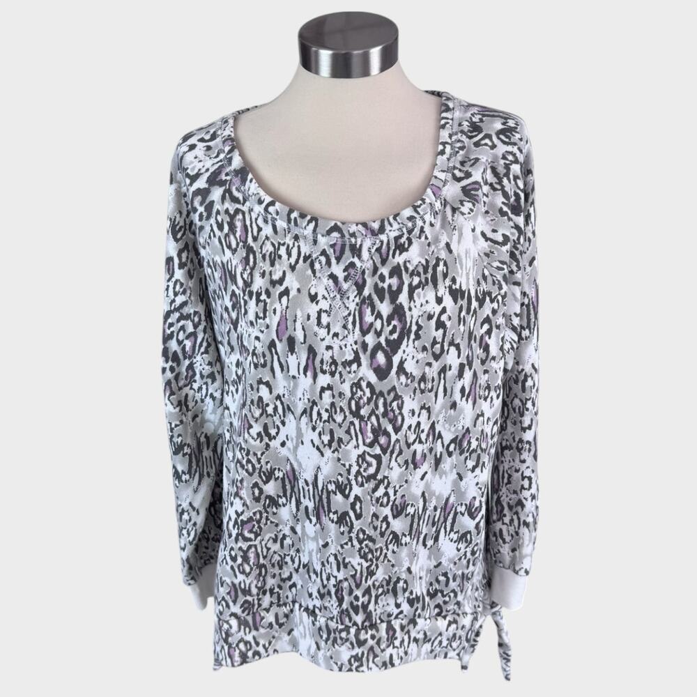 The Sweatshirt Project Large Gray Cheetah Leopard Print